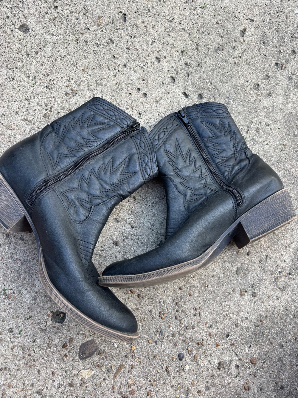 Free People Women's Black Leather Western Ankle Boots with Zipper